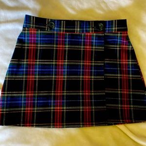 Mini skirt plaid wrap around with buttons small